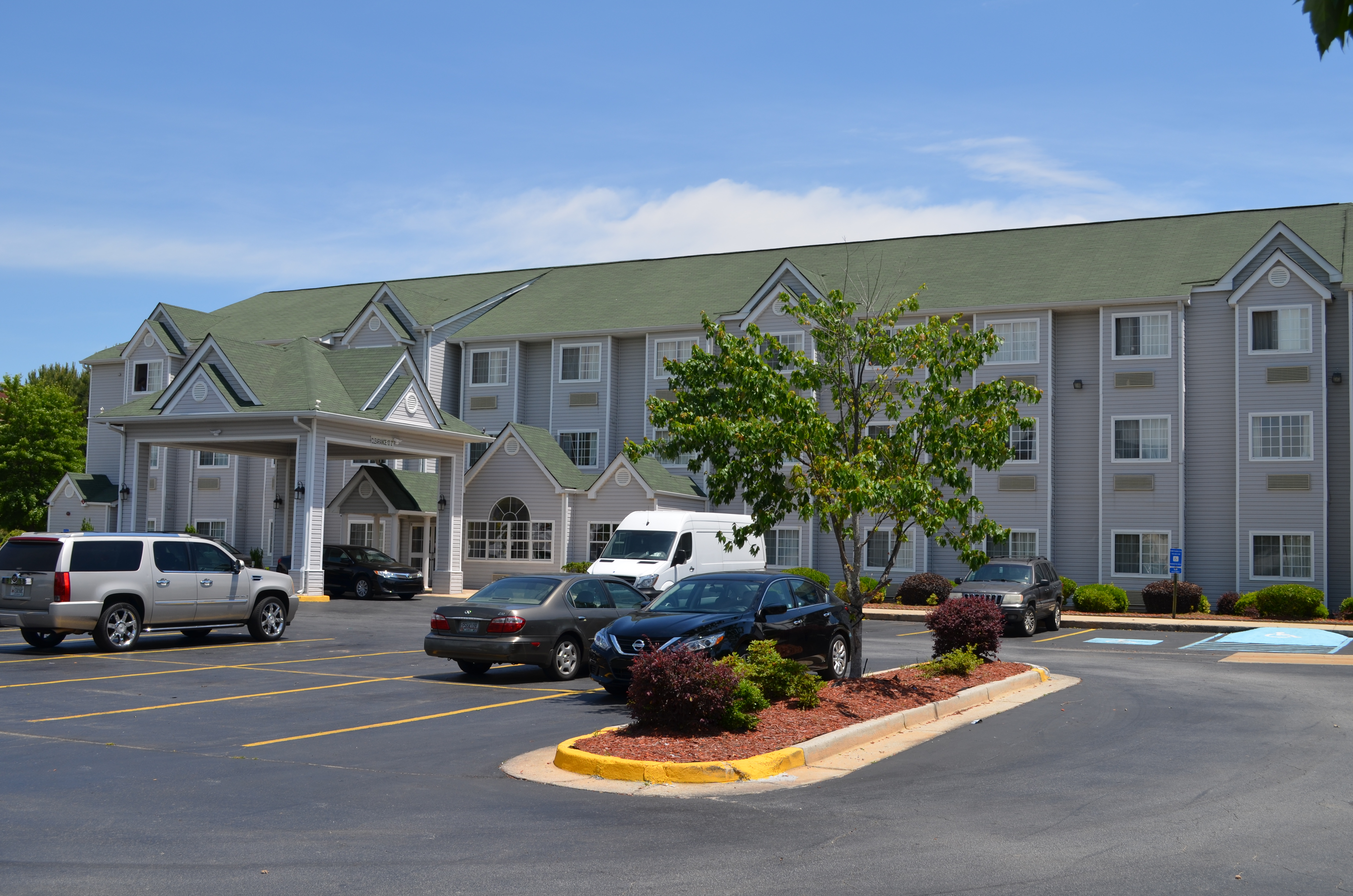 Stay Express Inn and Suites Union City Near Atlanta Airport